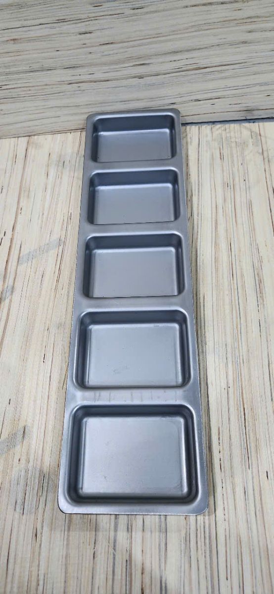 Quy trình sản xuất khay inox công nghiệp